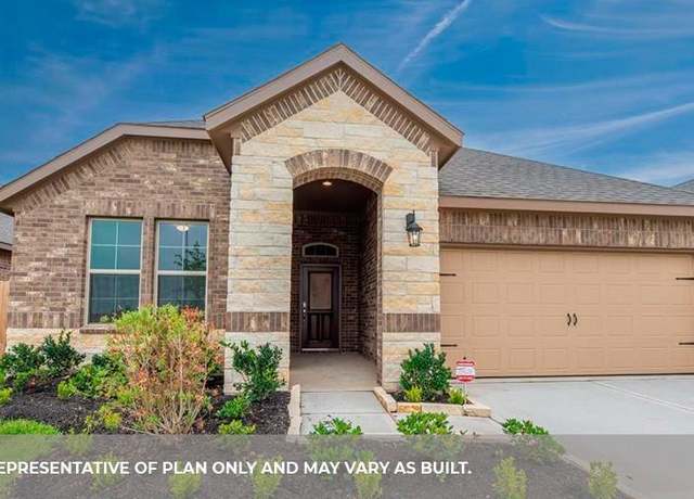 Property at 913 Big Bend Dr, League City, TX 77573, 4 beds, 2.5 baths