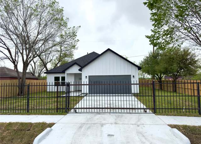 Property at 3422 Sparrow Street St, Houston, TX 77051, 3 beds, 2 baths