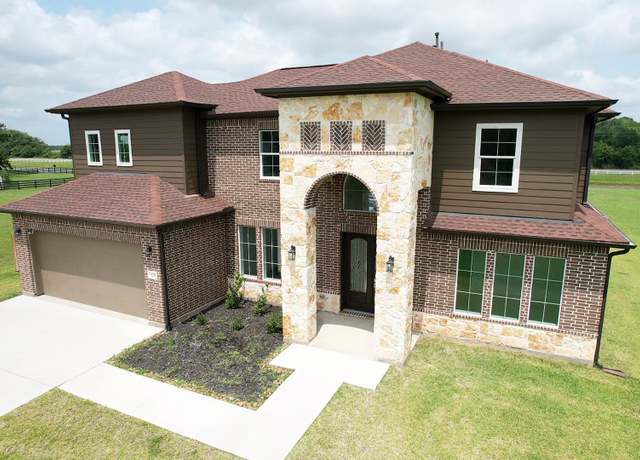 Property at 126 Lakeland Cir, Rosharon, TX 77583, 4 beds, 3.5 baths