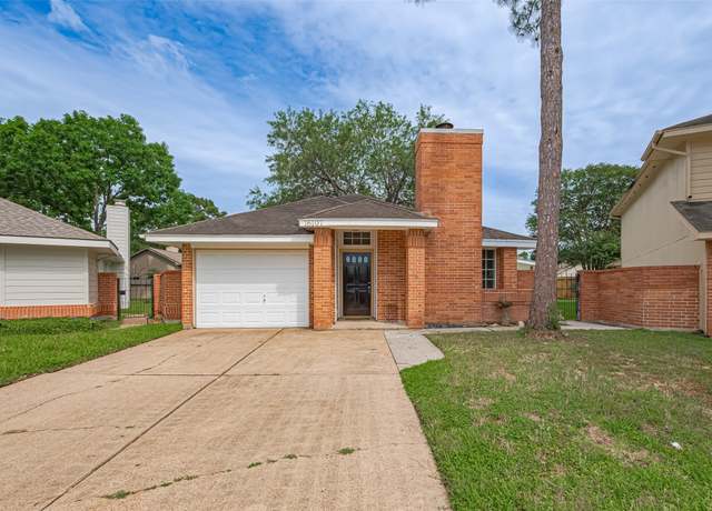 Property at 16107 Manor Point Dr, Houston, TX 77095, 4 beds, 2 baths