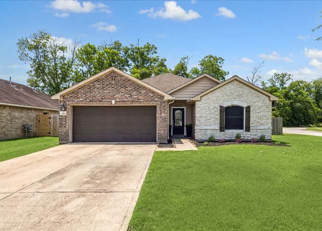 Property at 7002 Twin Crk, Hitchcock, TX 77563, 3 beds, 2 baths