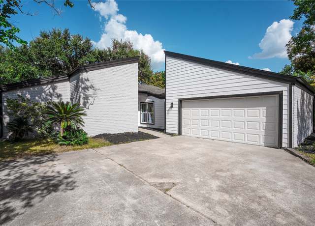 Property at 1011 Crossfield Dr, Katy, TX 77450, 3 beds, 2 baths