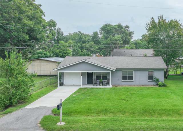 Property at 508 David Ave, League City, TX 77573, 3 beds, 1 bath