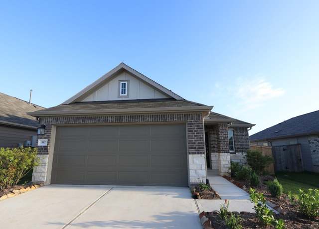 Property at 597 Copper Springs Dr, Magnolia, TX 77354, 3 beds, 2 baths