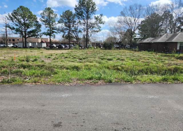 Property at 00 Observatory St, Houston, TX 77088