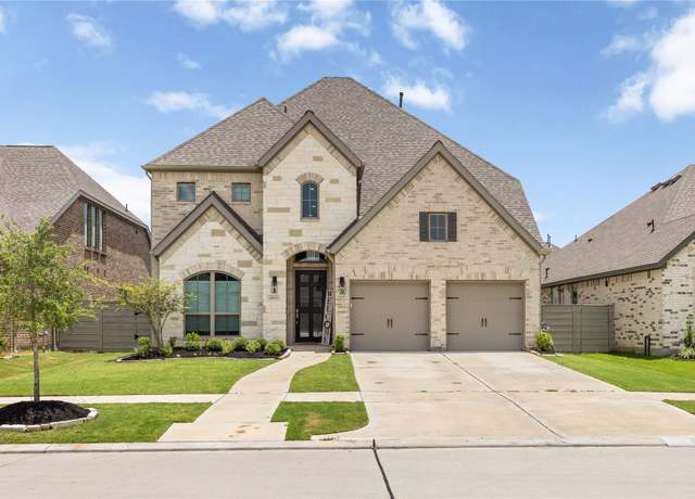 Property at 5015 Walnut Grove Ln, Manvel, TX 77578, 4 beds, 3.5 baths