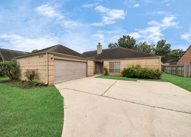 Property at 210 Squires Bnd, Stafford, TX 77477, 3 beds, 2 baths