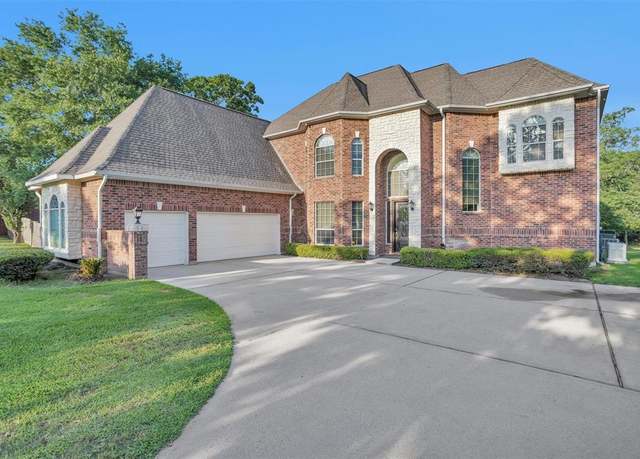 Property at 11409 E Zoe Loop Dr, Montgomery, TX 77316, 4 beds, 3.5 baths