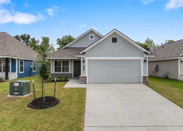 Property at 1204 Highgarden, Navasota, TX 77868, 3 beds, 2 baths