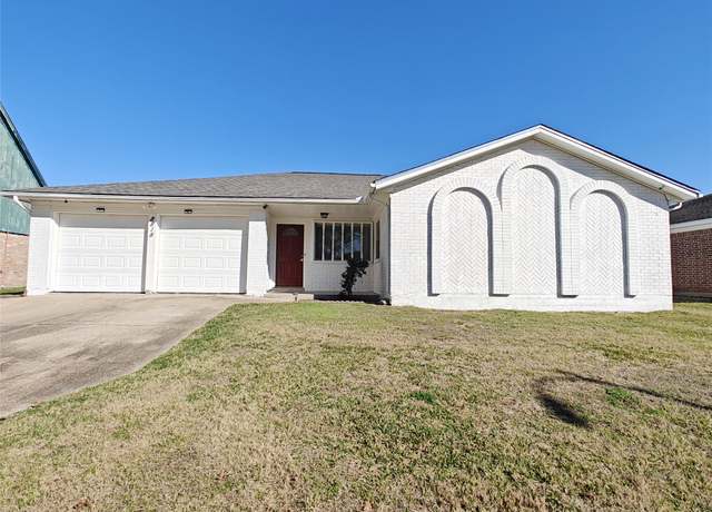Property at 8818 Roos Rd, Houston, TX 77036, 4 beds, 2 baths