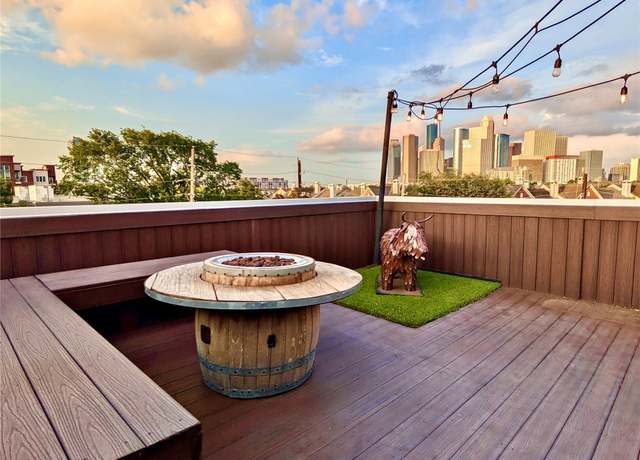 Property at 2106 Genesee St, Houston, TX 77006, 3 beds, 3.5 baths