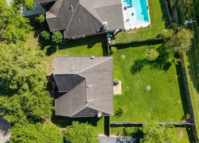 Property at 4414 Running Pine Dr, League City, TX 77573, 4 beds, 2.5 baths