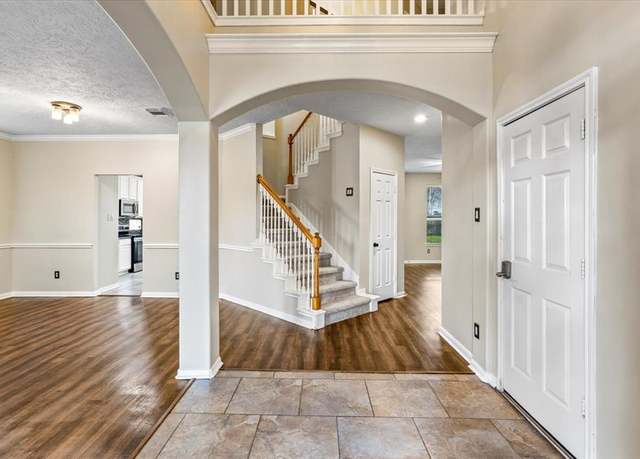 Property at 4414 Running Pine Dr, League City, TX 77573, 4 beds, 2.5 baths