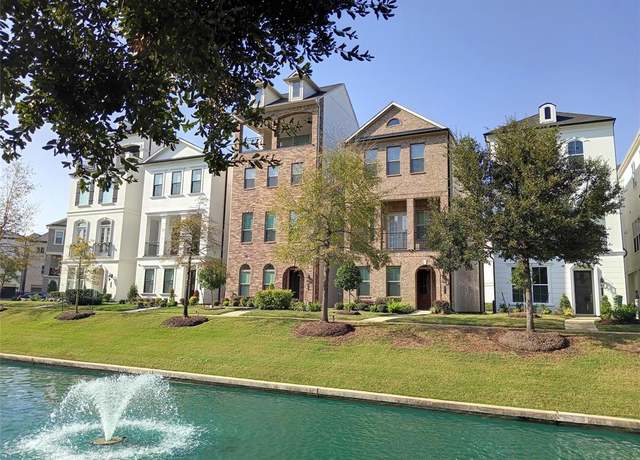 Property at 3611 Somerset York Ln, Houston, TX 77055, 4 beds, 3.5 baths