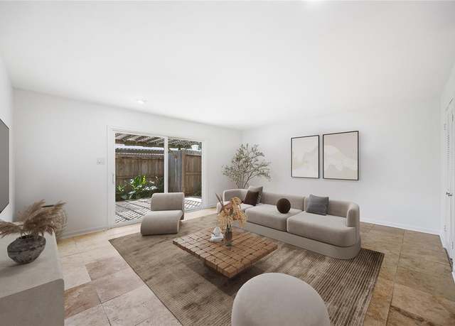 Property at 10360 Briar Forest Dr Unit 31/4, Houston, TX 77042, 2 beds, 2.5 baths