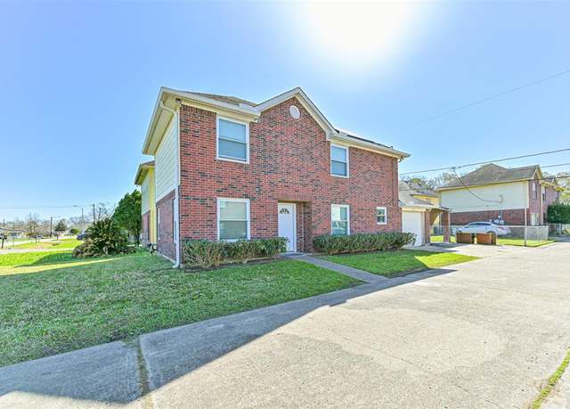 Property at 8922 Ledge St, Houston, TX 77075, 3 beds, 2 baths