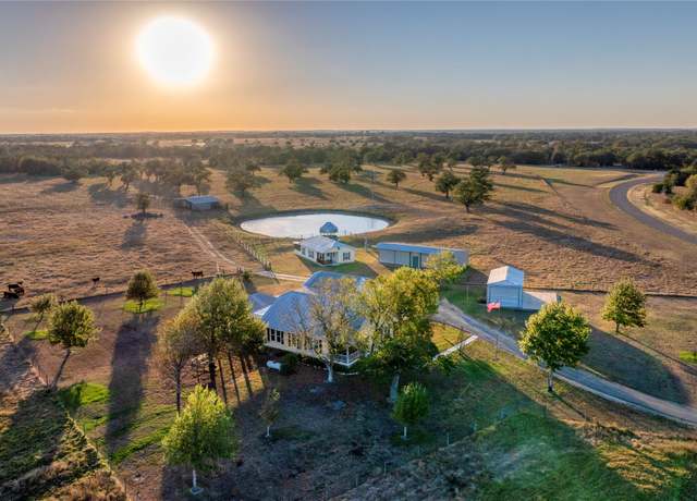 Property at 212 Waldeck Rd, Ledbetter, TX 78946, 2 beds, 2 baths