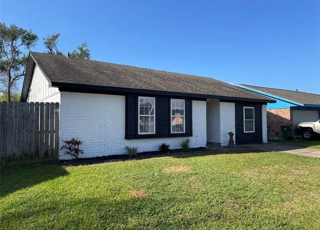 Property at 1218 Gamma St, Pasadena, TX 77504, 3 beds, 1.5 baths