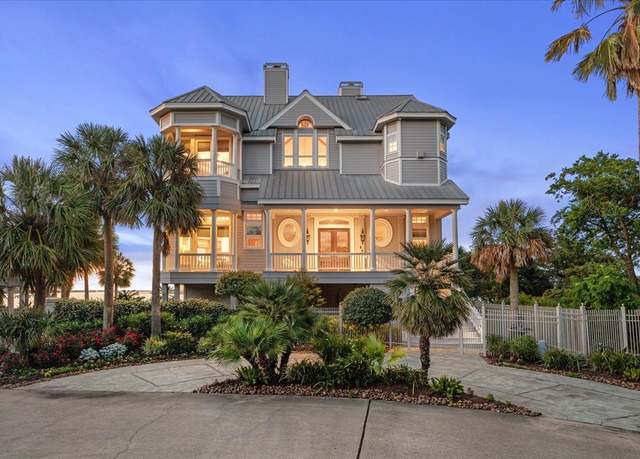 Property at 13415 Jibstay Ct, Galveston, TX 77554, 4 beds, 4.5 baths