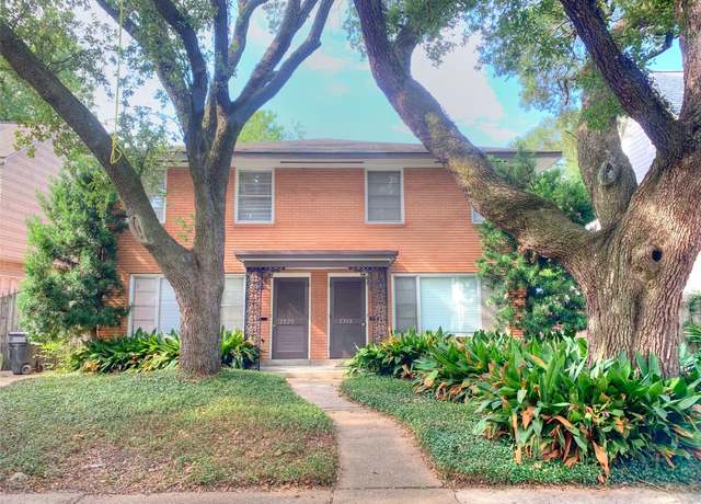 Property at 2320 Watts St, Houston, TX 77030, 2 beds, 1 bath