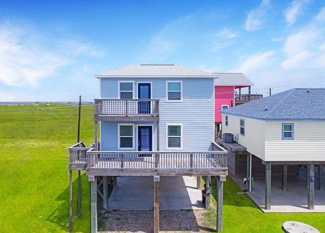 Property at 210 Nesmith Pl, Surfside Beach, TX 77541, 3 beds, 2 baths