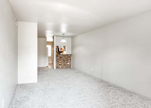 Property at 4500 Sherwood Ln #20, Houston, TX 77092, 2 beds, 2 baths