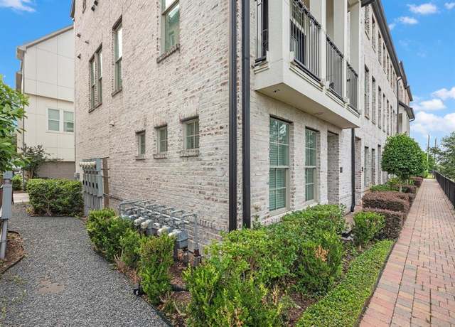 Property at 9660 Knight Rd, Houston, TX 77045, 2 beds, 2.5 baths