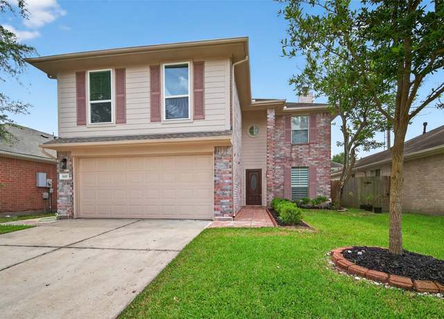 Property at 8927 Aspen Place Dr, Houston, TX 77071, 5 beds, 2.5 baths