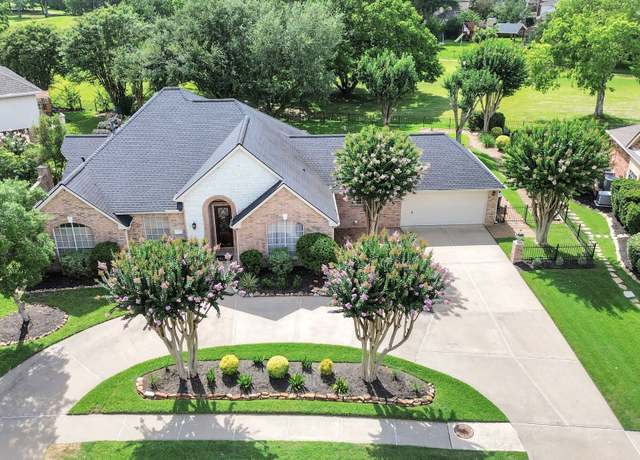 Property at 2227 Old South Dr, Richmond, TX 77406, 3 beds, 2 baths
