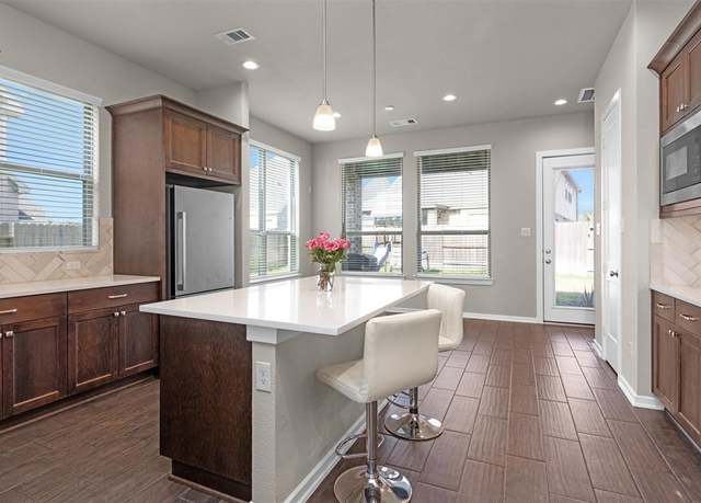 Property at 17318 Autumn Sage Ct, Conroe, TX 77385, 4 beds, 3 baths