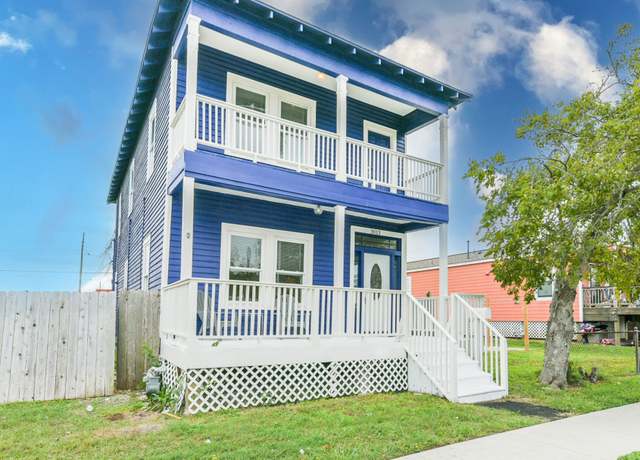 Property at 3013 Avenue M, Galveston, TX 77550, 3 beds, 2 baths