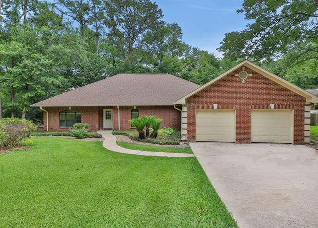 Property at 210 Harbor Run Dr, Coldspring, TX 77331, 4 beds, 2 baths