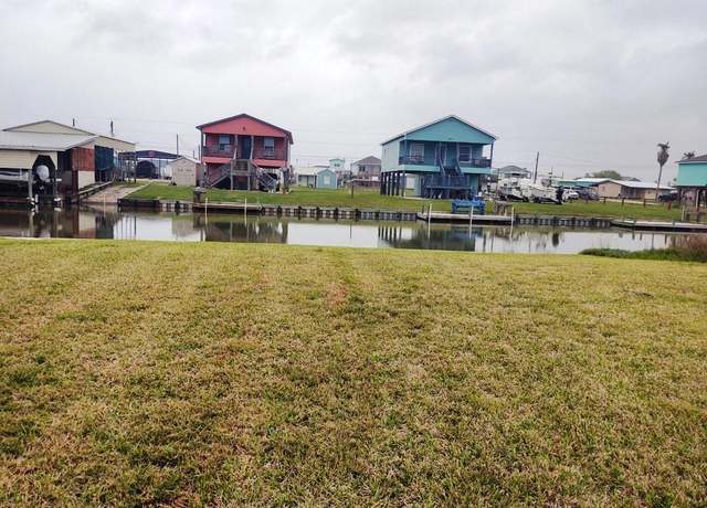 Property at 191 County Road 204 Dolphin Way, Sargent, TX 77414