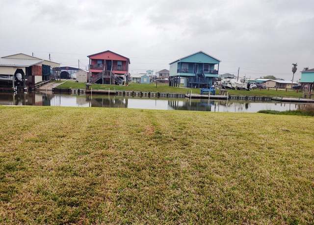 Property at 191 County Road 204 Dolphin Way, Sargent, TX 77414