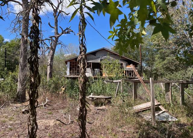 Property at 166 Plantation Rd, Trinity, TX 75862