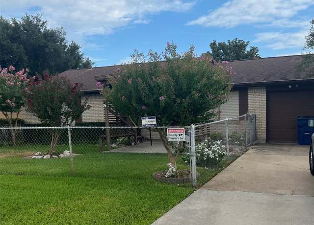 Property at 3021 3rd Ave N, Texas City, TX 77590, 3 beds, 1 bath