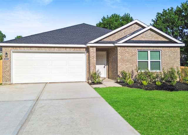 Property at 12672 Lake Conroe Hls, Conroe, TX 77318, 4 beds, 2 baths