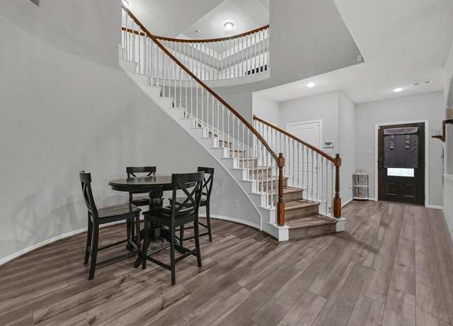 Property at 2509 Ocean Key Drive Dr, Texas City, TX 77568, 4 beds, 2.5 baths