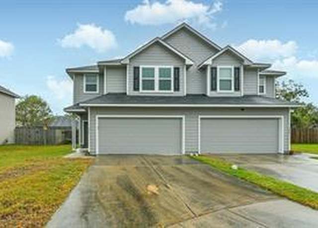 Property at 351 Brandy Ridge Ln, Dickinson, TX 77539, 3 beds, 2.5 baths