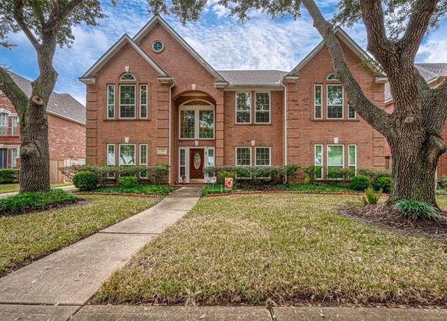 Property at 4706 April Meadow Way, Sugar Land, TX 77479, 5 beds, 3.5 baths
