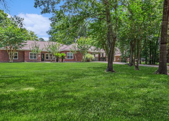 Property at 32806 W Westwood Square West Dr, Magnolia, TX 77354, 3 beds, 2.5 baths
