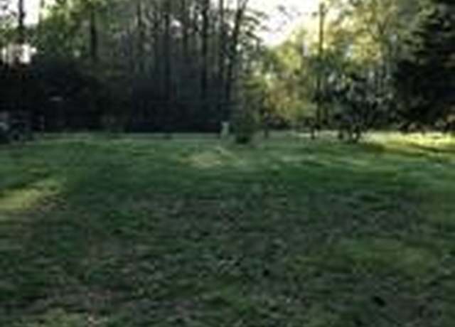 Property at 11404 Metts Rd, Conroe, TX 77306, 3 beds, 2 baths