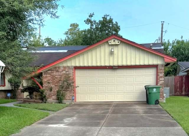 Property at 5150 Howcher St, Houston, TX 77048, 3 beds, 2 baths