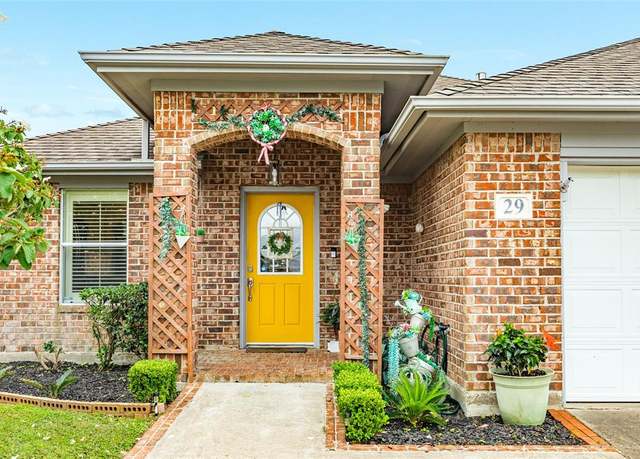 Property at 29 Clara Barton Ln, Galveston, TX 77551, 3 beds, 2 baths