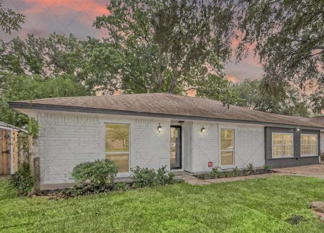 Property at 6023 Viking Dr, Houston, TX 77092, 4 beds, 2 baths