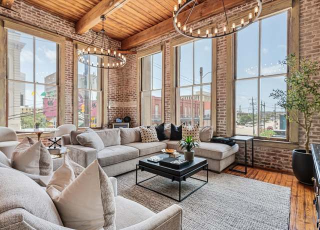 Property at 2400 Mechanic St #206, Galveston, TX 77550, 1 bed, 1 bath
