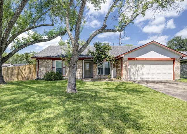 Property at 3826 Brier Gardens Dr, Houston, TX 77082, 3 beds, 2 baths