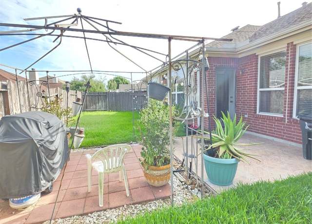 Property at 12615 Taylorwood Ln St, Houston, TX 77070, 3 beds, 2 baths