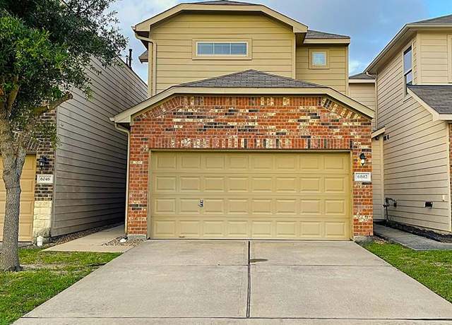 Property at 6042 Wesley Manor Ct, Katy, TX 77449, 3 beds, 2.5 baths