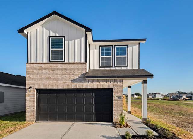 Property at 808 Stoney Point Ln, Dayton, TX 77535, 3 beds, 2.5 baths